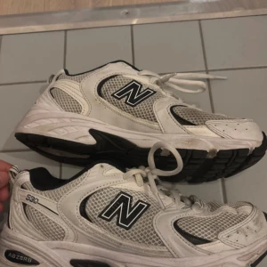 New Balance 530 - Säljs pga ingen användning! Inga defekter💗köpta för 1400