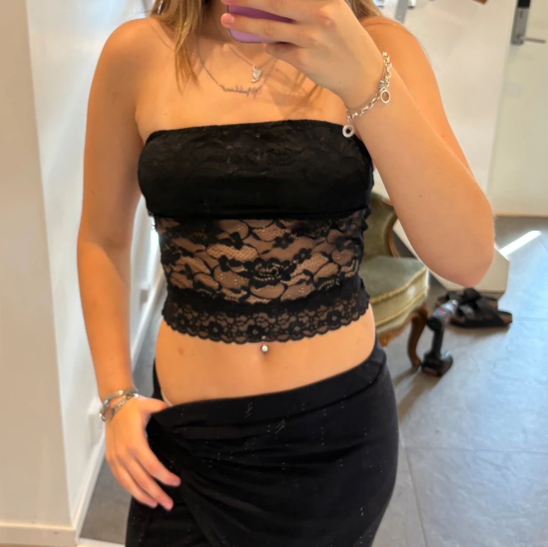 Svart tubtopp i spets