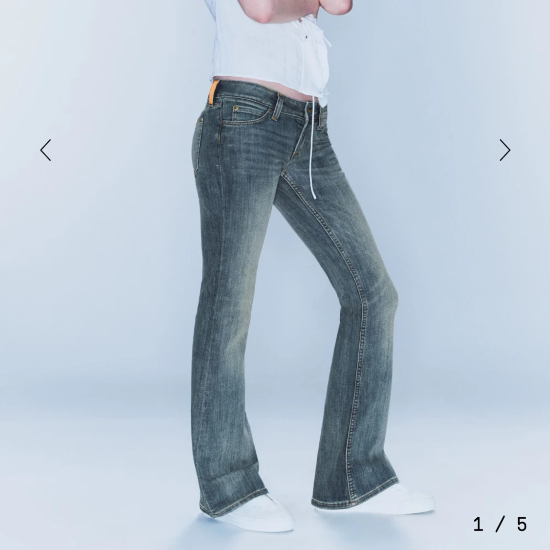 Grå bootcut jeans från Cheap Monday - 1