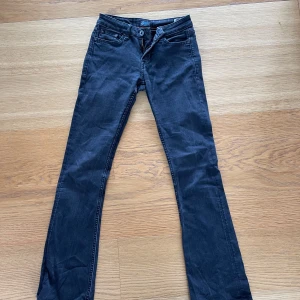 Bootcut jeans  - Bootcut jeans i bra skick! 