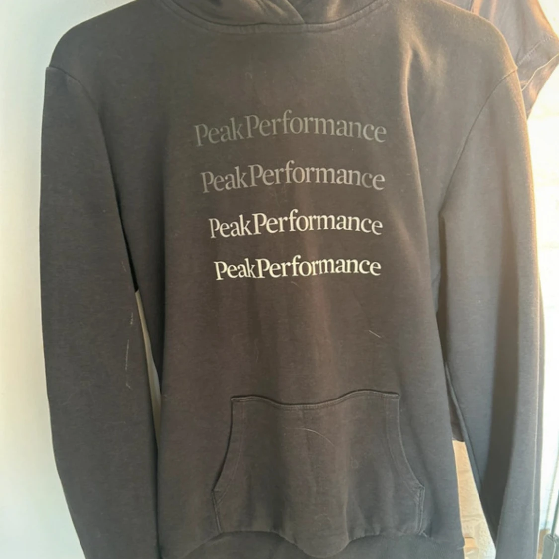 Svart hoodie Peak Performance - 2
