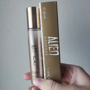 Alien Mugler Goddess perfume - Alien Mugler Goddess perfume. Limited Edition. 33ml bottle. New!