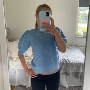 Vero Moda blus - Jättesnygg vero moda blus i storlek xs