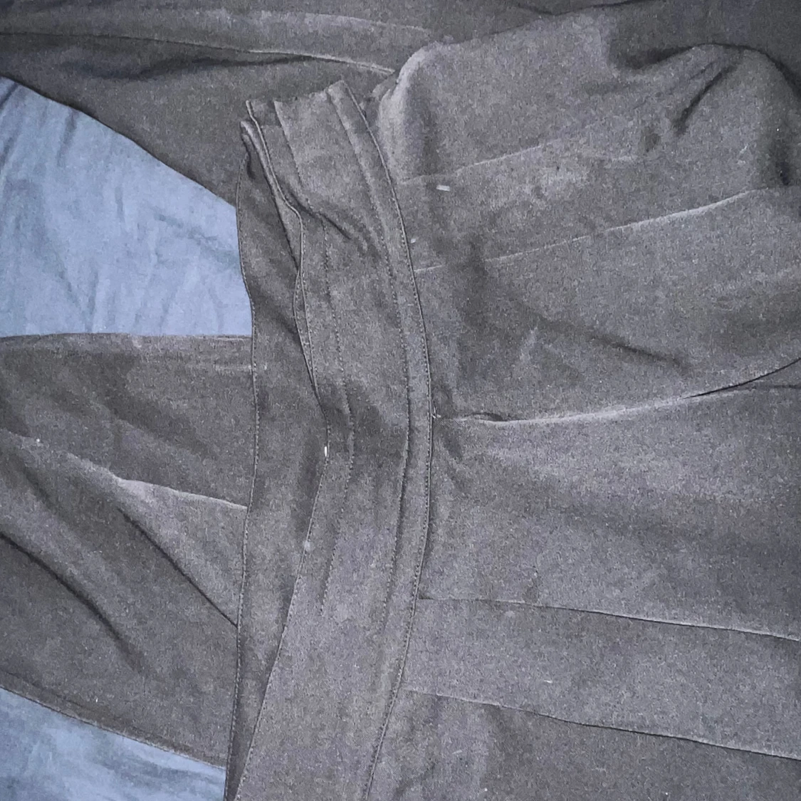 Svarta vida kostymbyxor med hög midja - 3