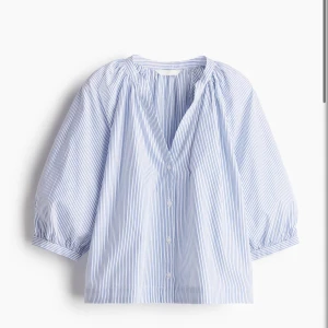 Söker!! - Söker någon av dessa blusar i S