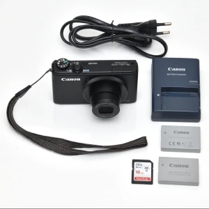 Canon powershot S110 - Intressekoll. Kameran är i mycket bra skick och tar superfina bilder. Har två batterier, laddare och 16GB minneskort. Skriv om du är intresserad.