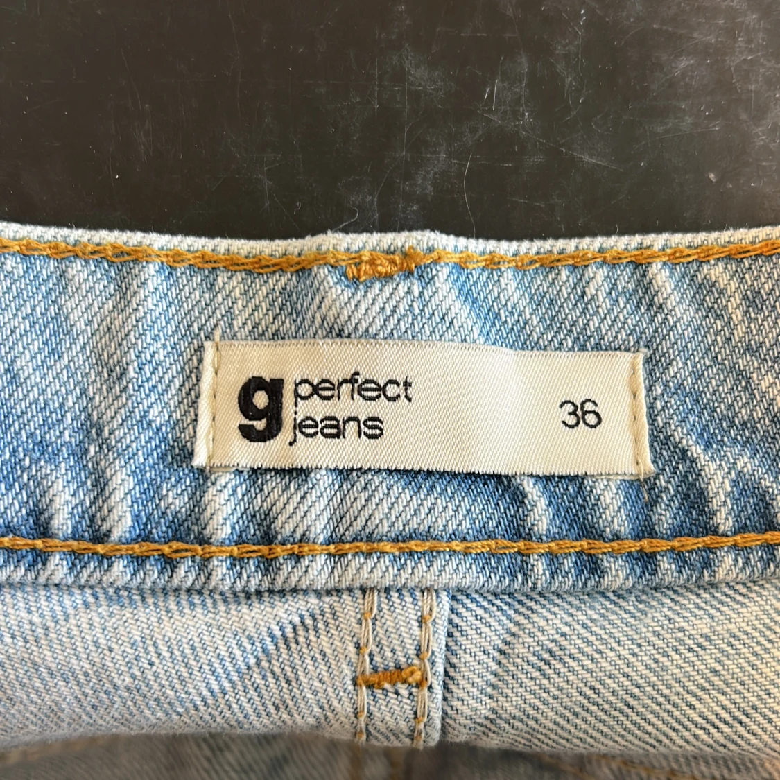 Ljusblå ripped jeans  - 3