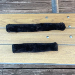 Svart mul och nack ludd - Nästan aldrig använda