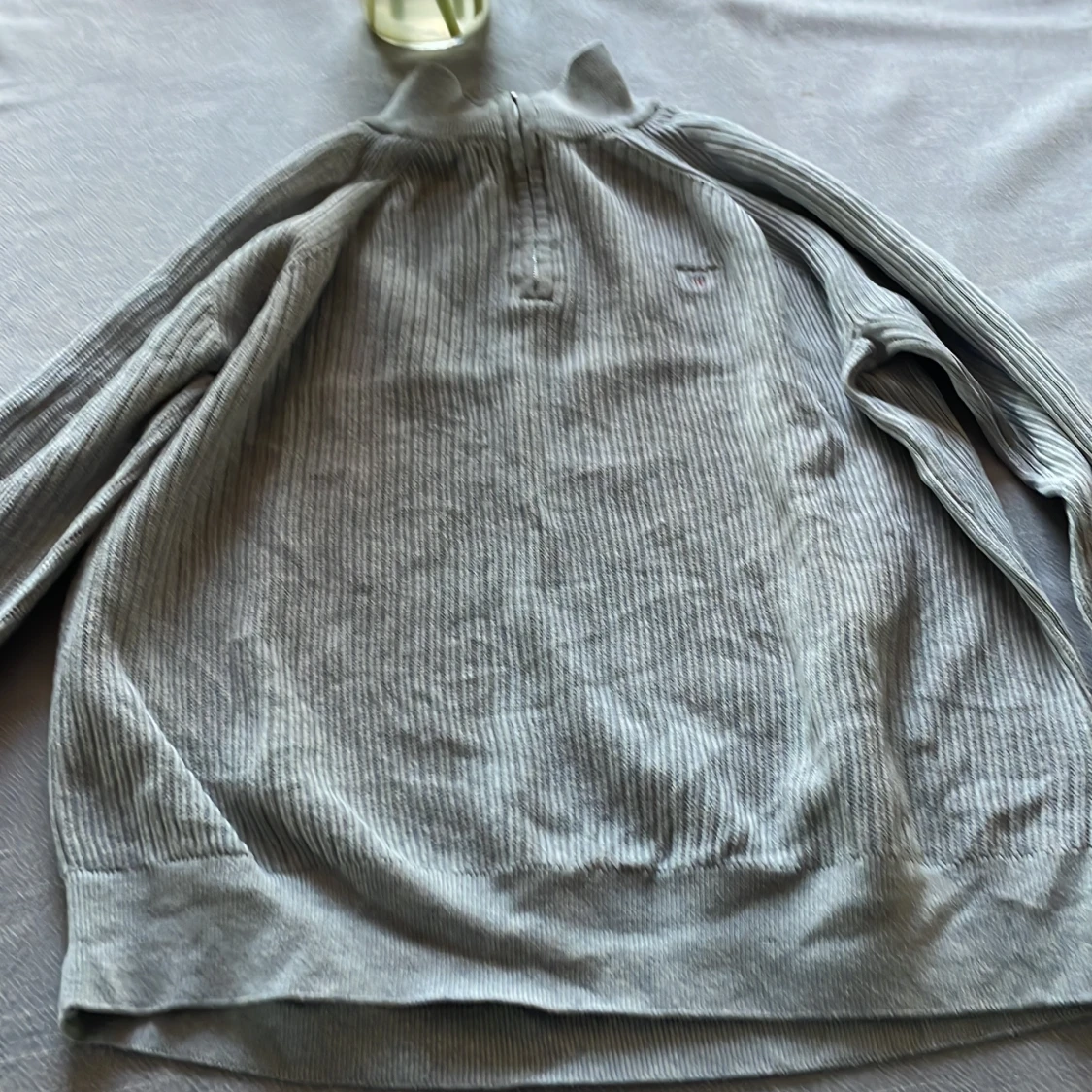 Grå gant tjocktröja