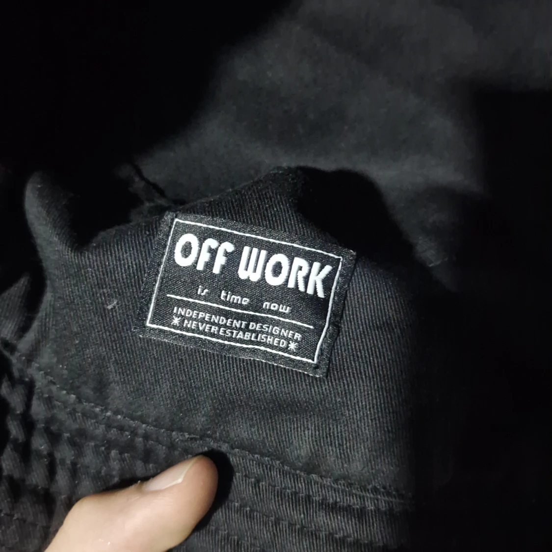 Mönstrad bucket hat från Off Work - 1