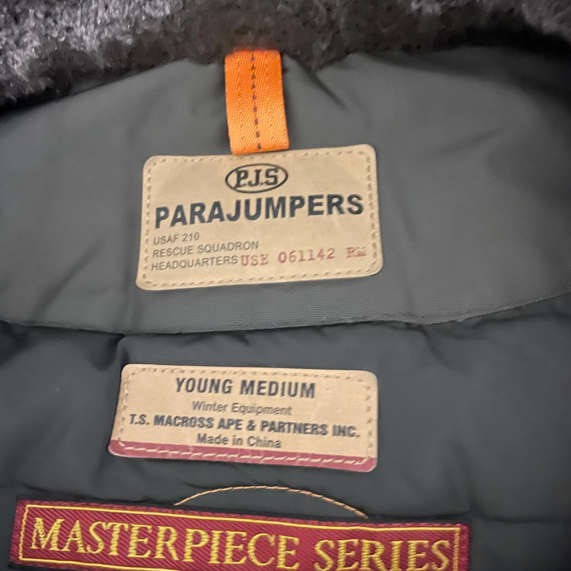 Grön parkajacka från Parajumpers - 2
