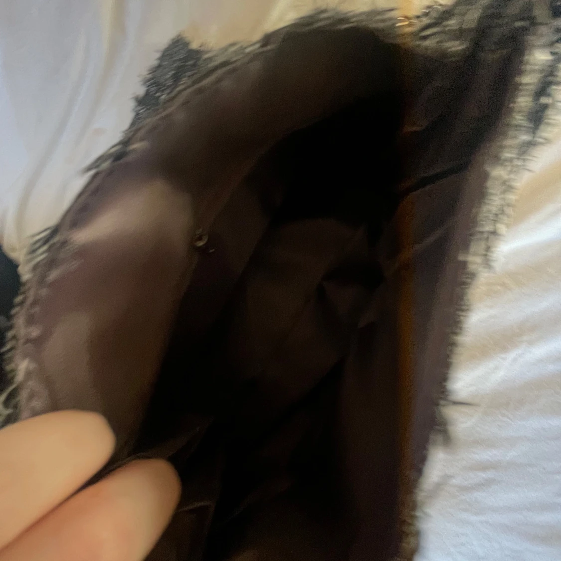 Svart axelväska från SHEIN  - 2