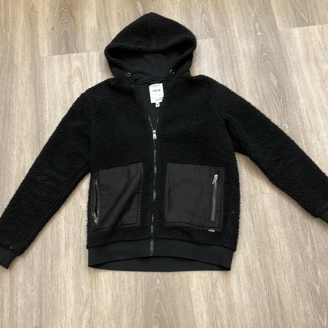 Svart solid cardigan