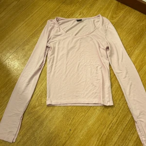 Gina tricot soft touch  - Gina tricot soft touch storlek S. Urringad och med slits 