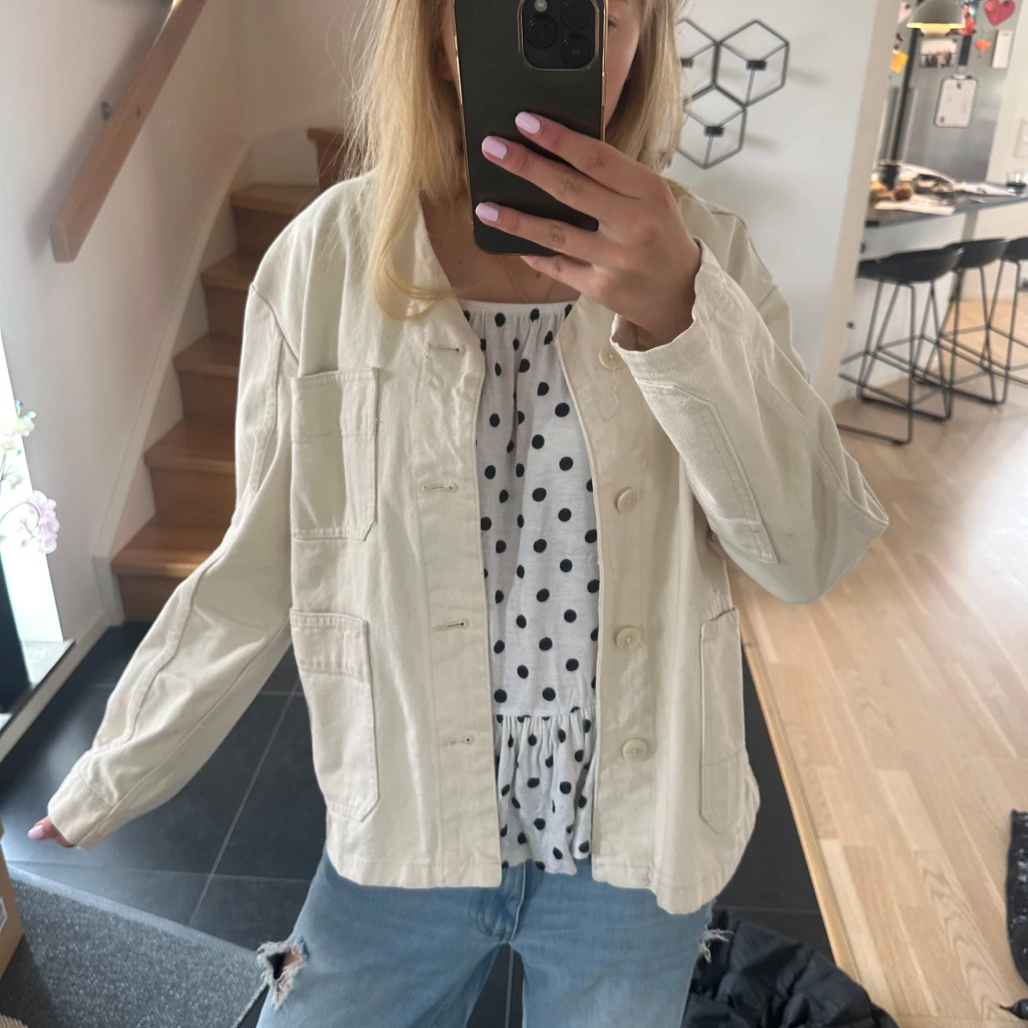 Beige jeansjacka från Zara - 1