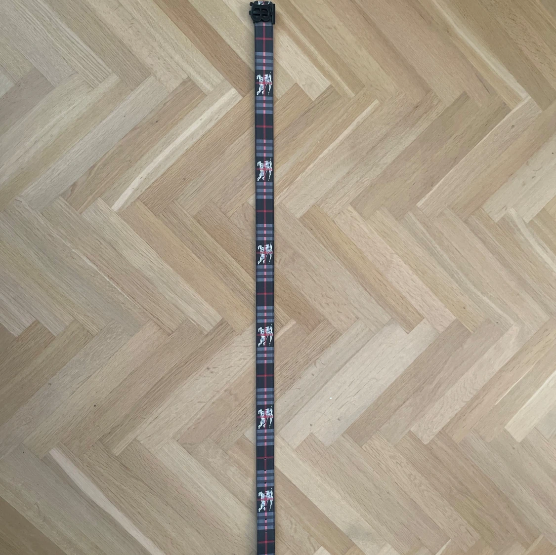 Svart burberry bälte - 1