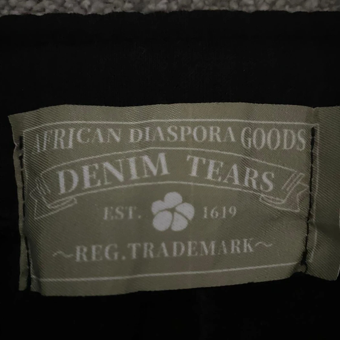 Svarta Denim Tears mjukisbyxor med tryck - 3