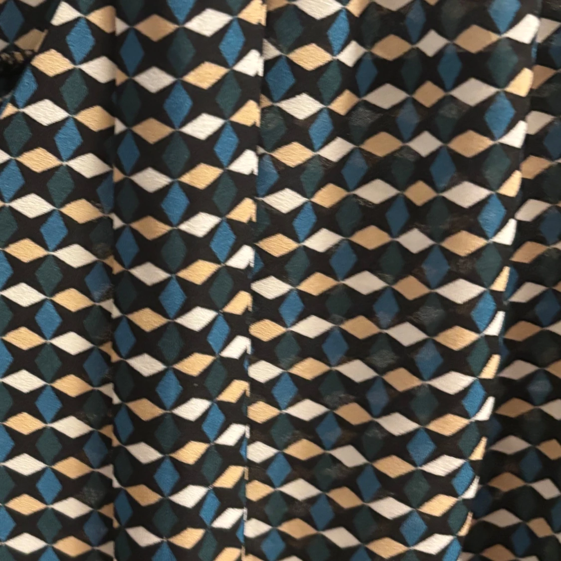 Mönstrad kortklänning från KIABI - 1