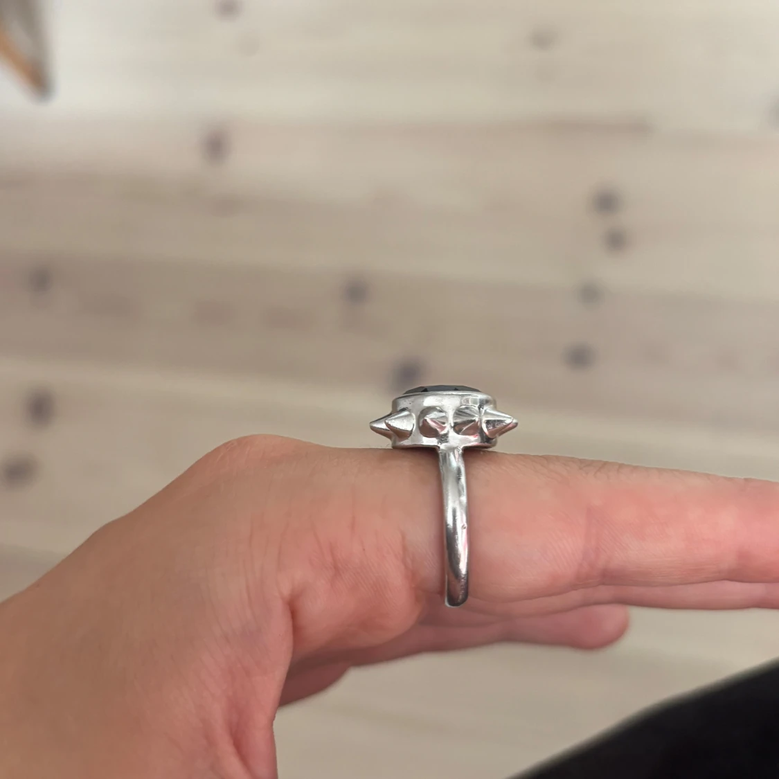 Silversolring med svart sten SbyS - 2