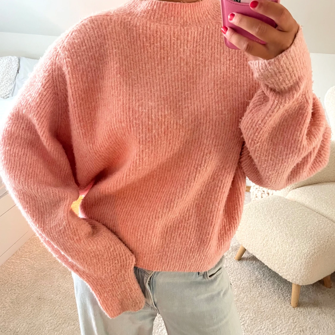 Ljusrosa stickad tröja från Weekday - 1