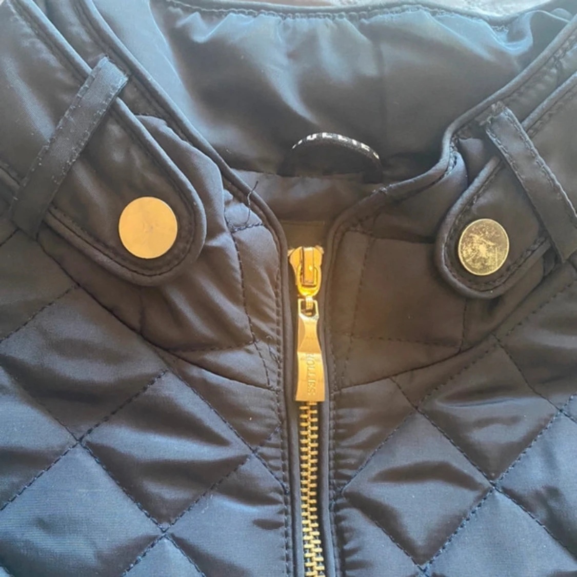 Blå quiltad jacka från Hollister - 3