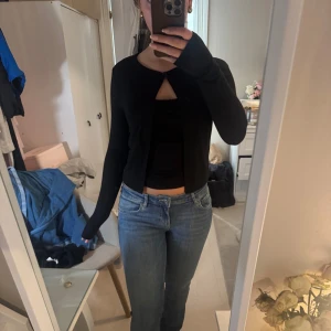 Kofta från Gina  - Kofta från Gina, aldrig använd o i jätte bra skick 