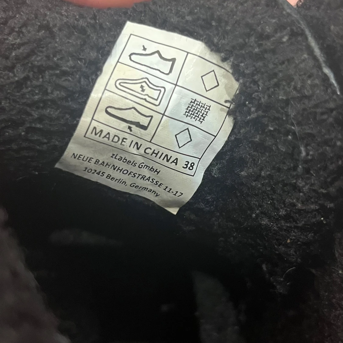 Svarta sneakers med platåsula, stl 38 - 3