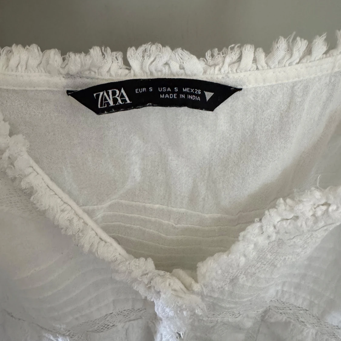 Vit topp från Zara - 2