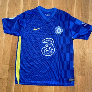Chelsea Lukaku 9 storlek S - Storlek S. Fin replika. Helt ny och oanvänd. Pris: 349:-. Skickas direk inom 24h