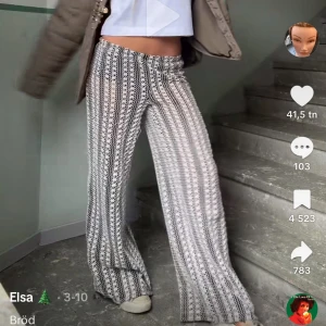 Hm byxor - Trendiga byxor som är helt slutsålda💗 aldrig använda