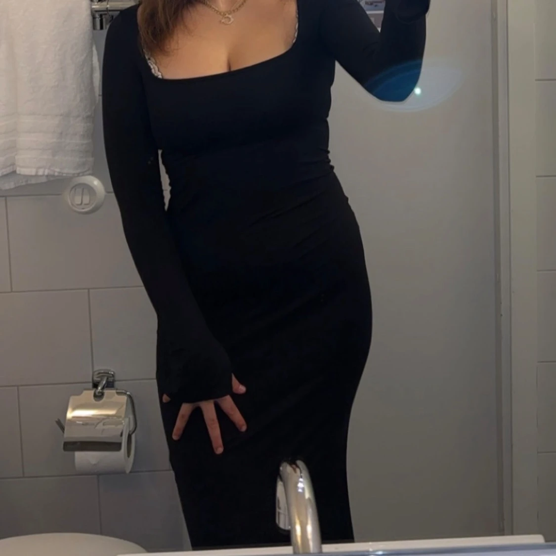 Svart långärmad långklänning - 2