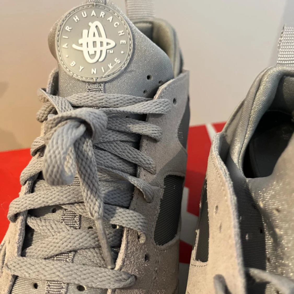 Nike Air Huarache grå sneakers helt nya !  - 2
