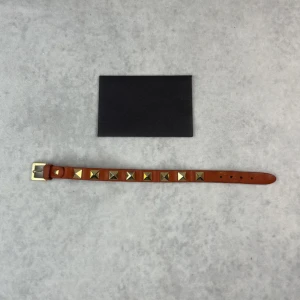 Valentino rockstud bracelet - – Condition: 7/10  – What is included: Card  – Retail price: 3085 SEK