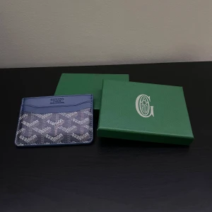 GY Plånbok  - GY Plånbok För endast 249kr box kommer med, om ni har fler frågor är det bara att skriva.