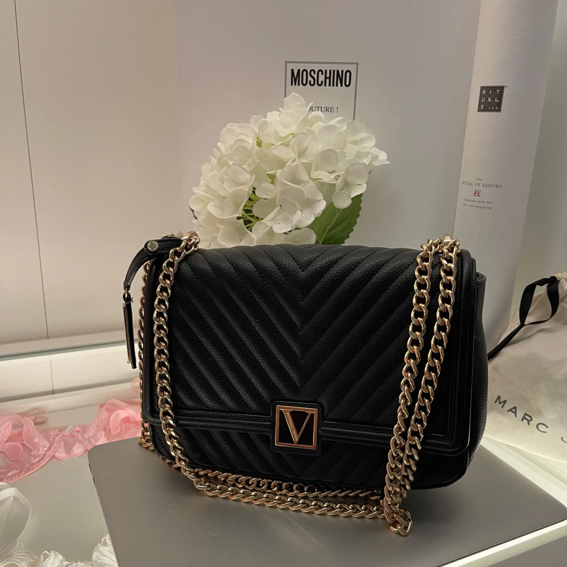 Svart väska Victoria's Secret - 1