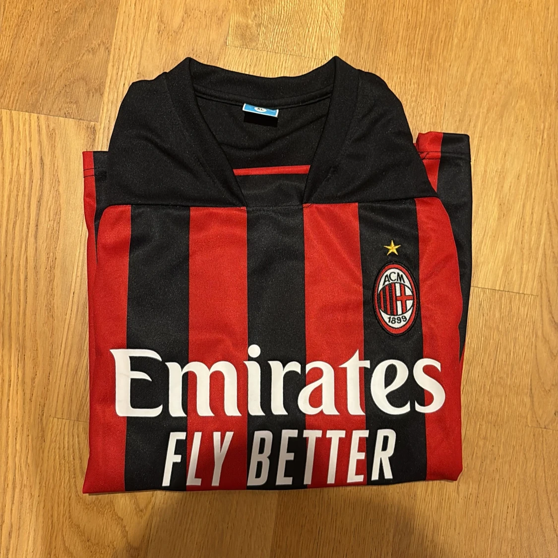 AC Milan R. Leão matchtröja röd/svart - 2