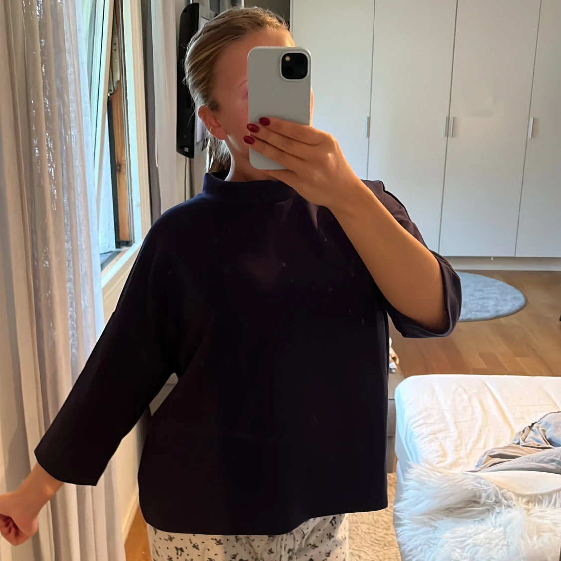 Mörkblå topp från Carin Wester