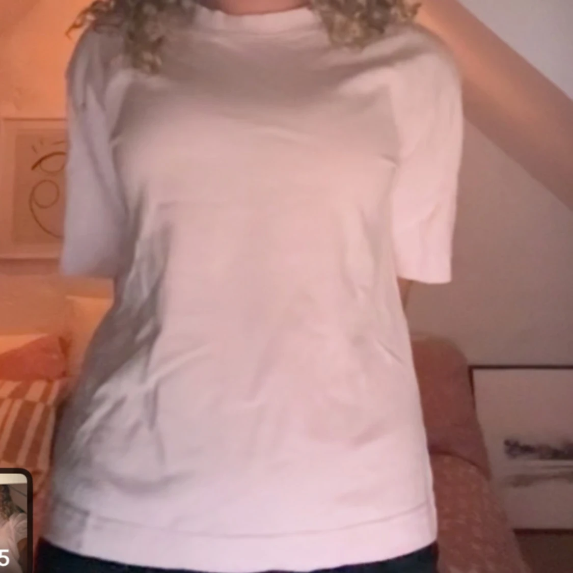 Ljusrosa t-shirt från gina tricot