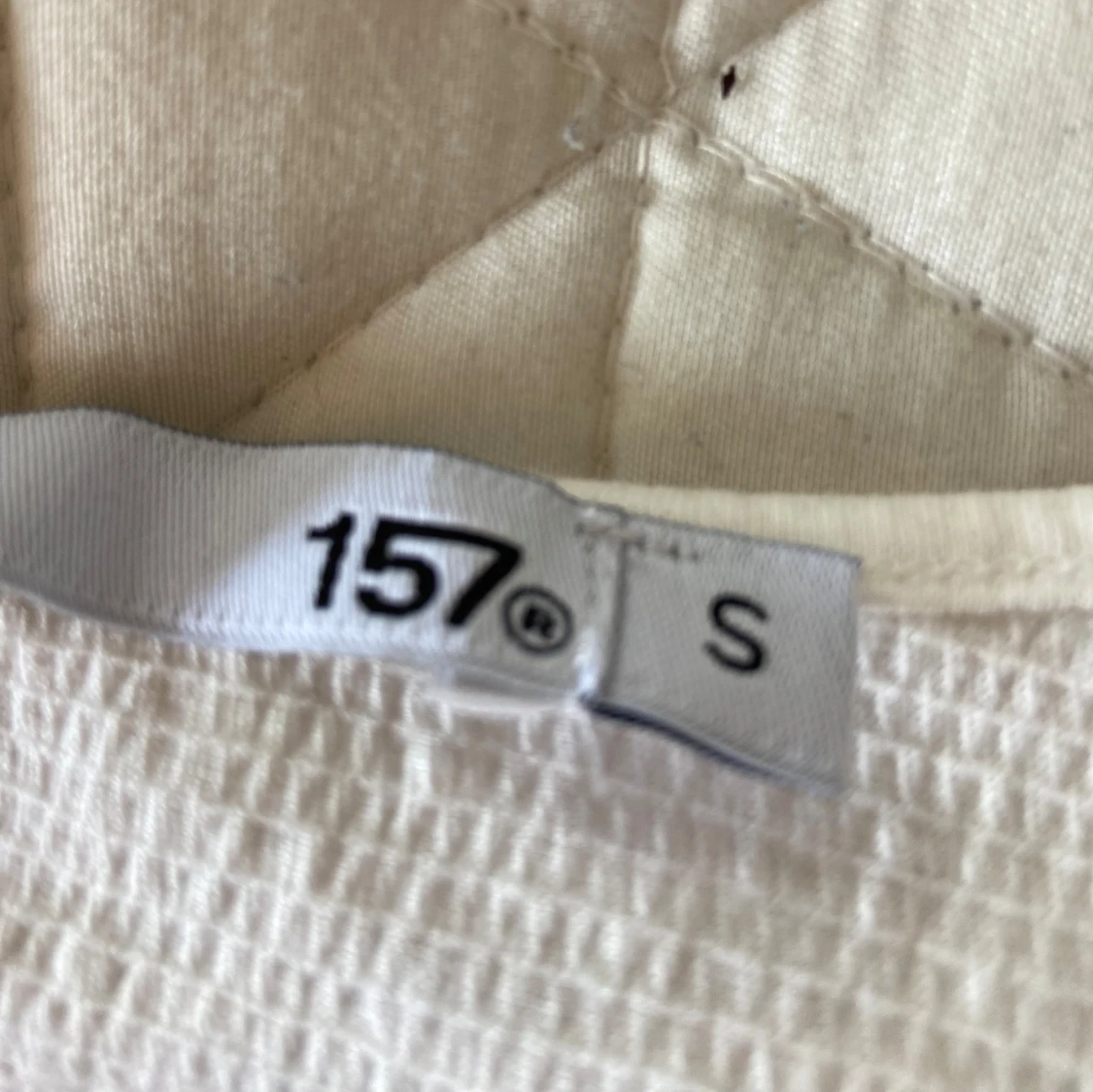 Vitt linne från lager 157 - 1