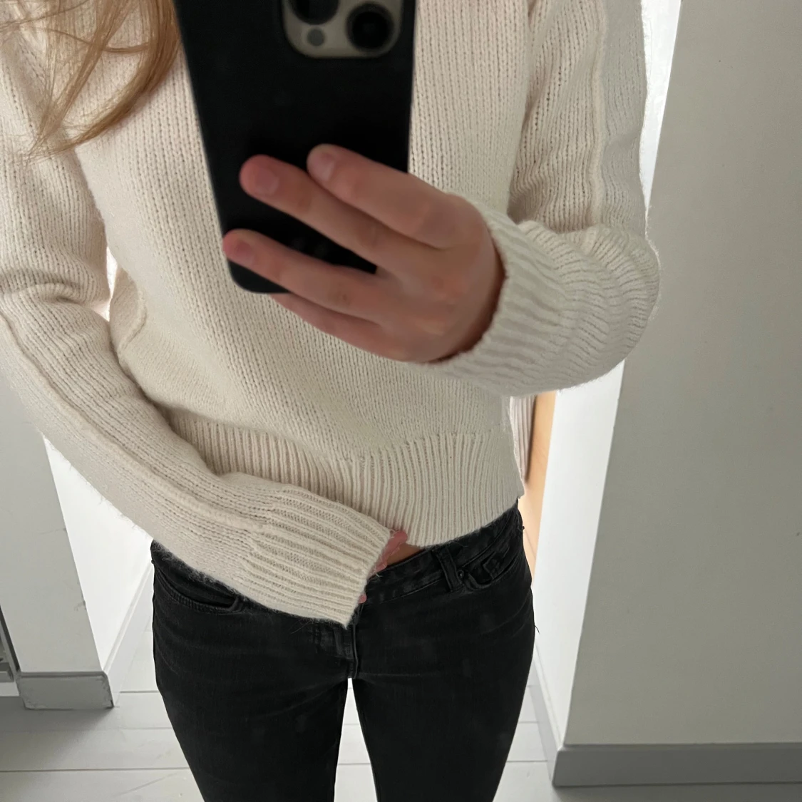 Vit stickad polotröja - 4