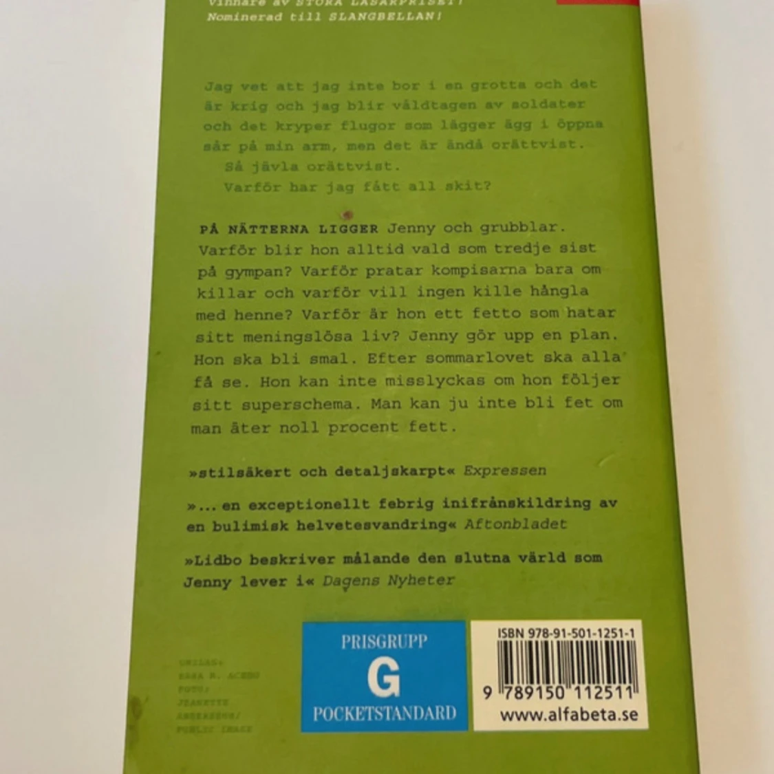 Decembergatans hungriga andar, pocketbok - 1