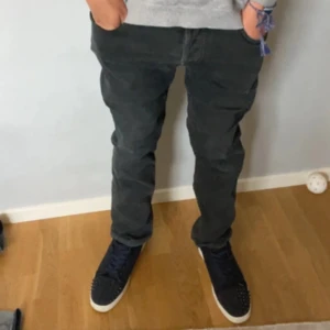 Jacob Cohen 622 - Jacob Cohen 622 Jacob Cohen populärare slim model 622 Ny pris ca 6500kr Size-31