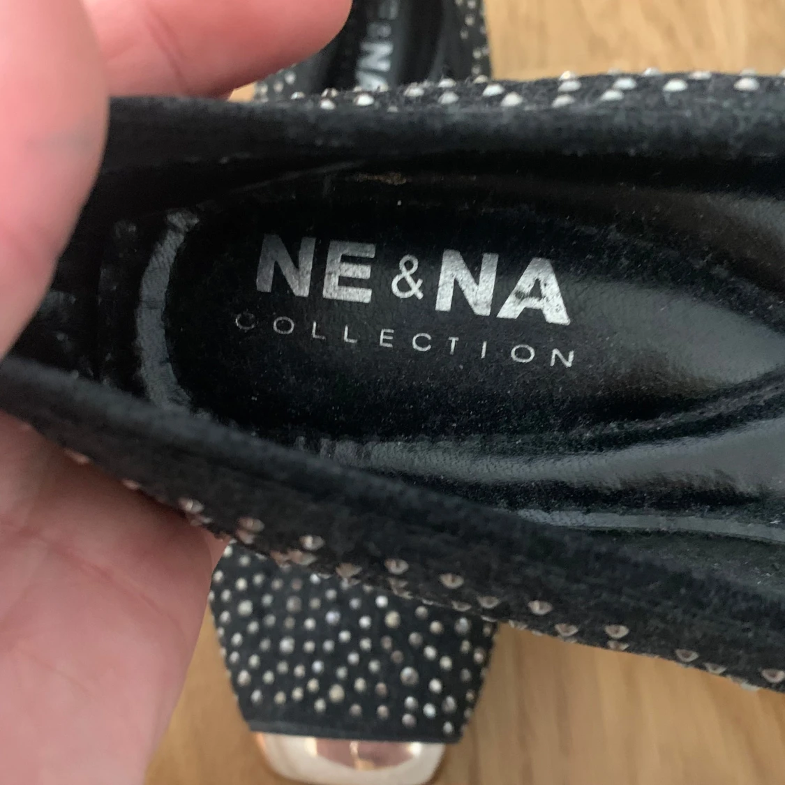 Svarta ballerinaskor med nitar från NE&NA Collection - 3