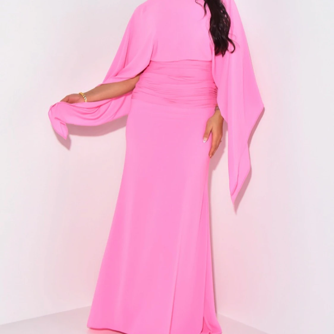 Rosa långklänning med cape - 1