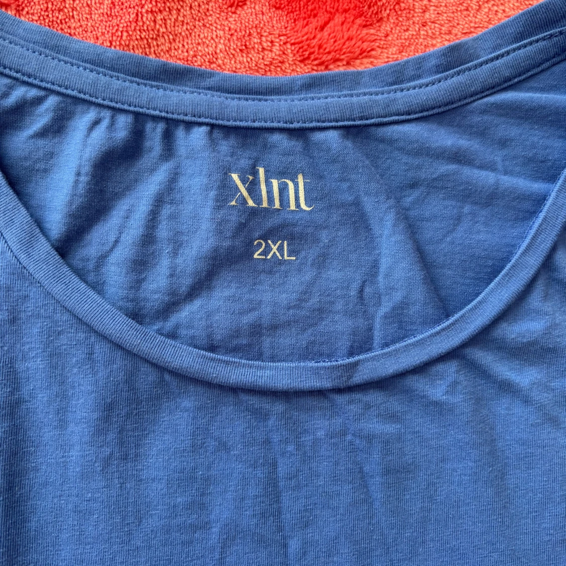 Blå t-shirt från Xlnt - 2