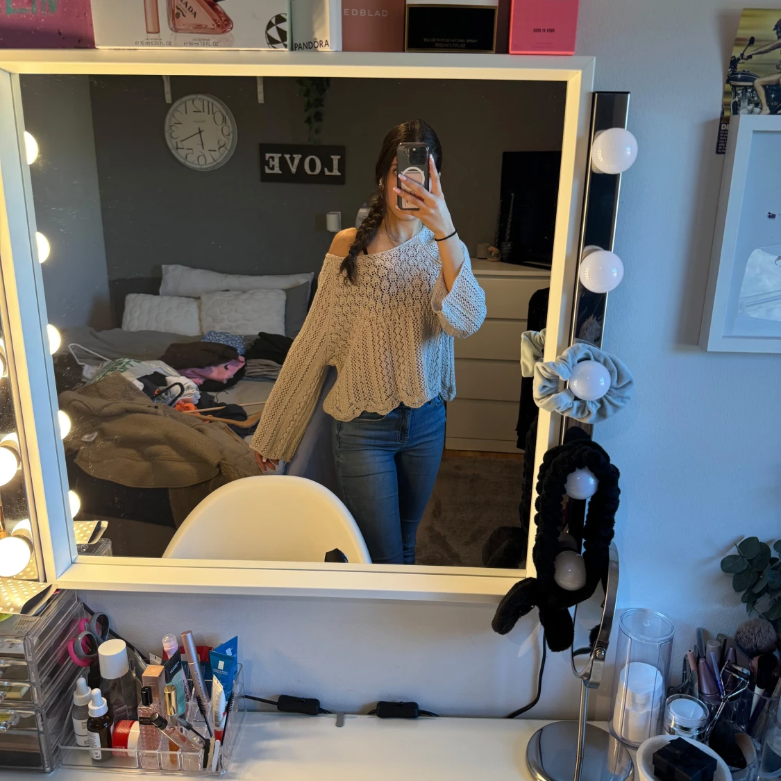 Beige stickad offshoulder tröja - 2