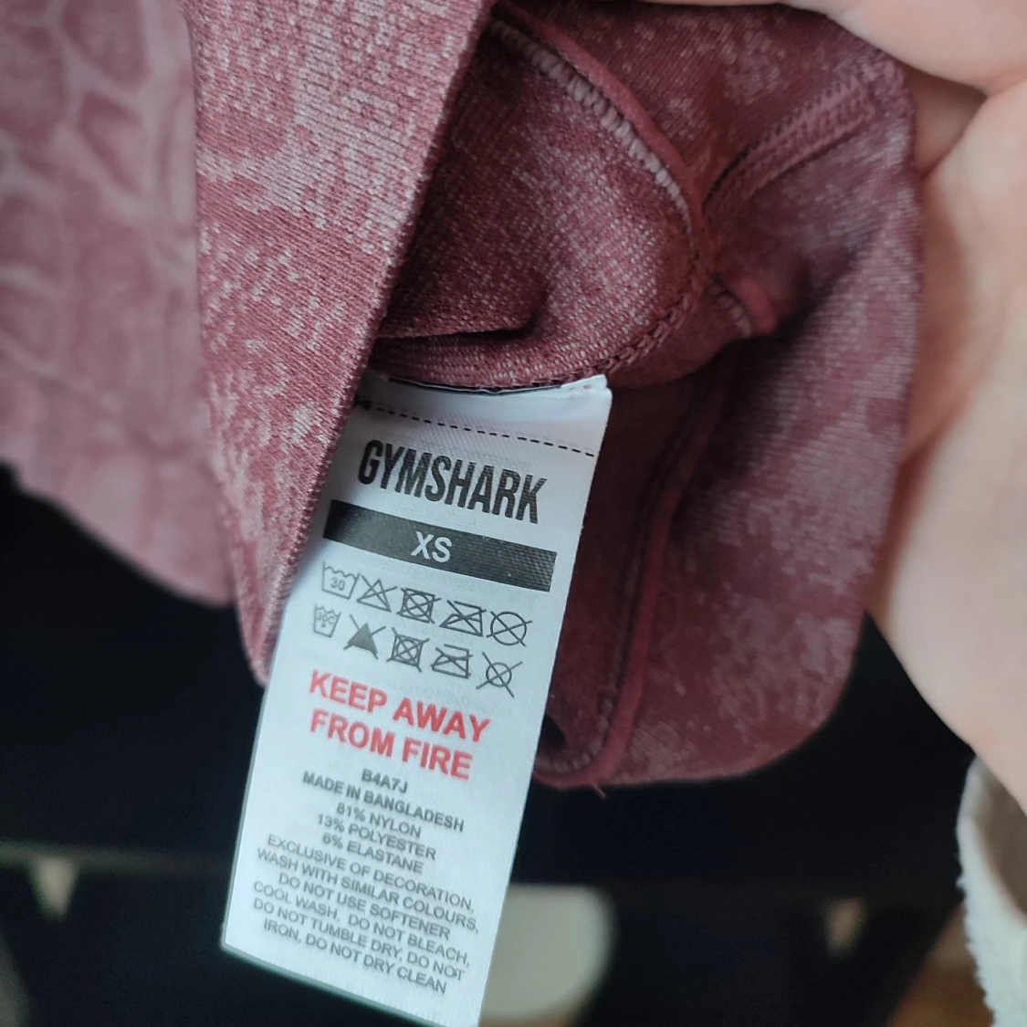 Lila shorts från Gymshark i storlek XS - 3