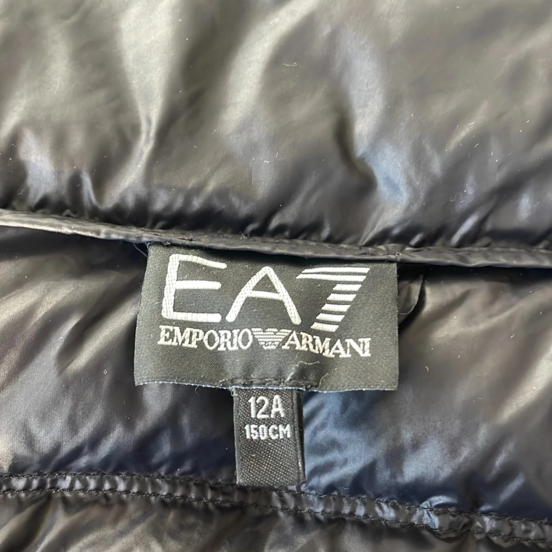 Svart dunväst från Emporio Armani - 91