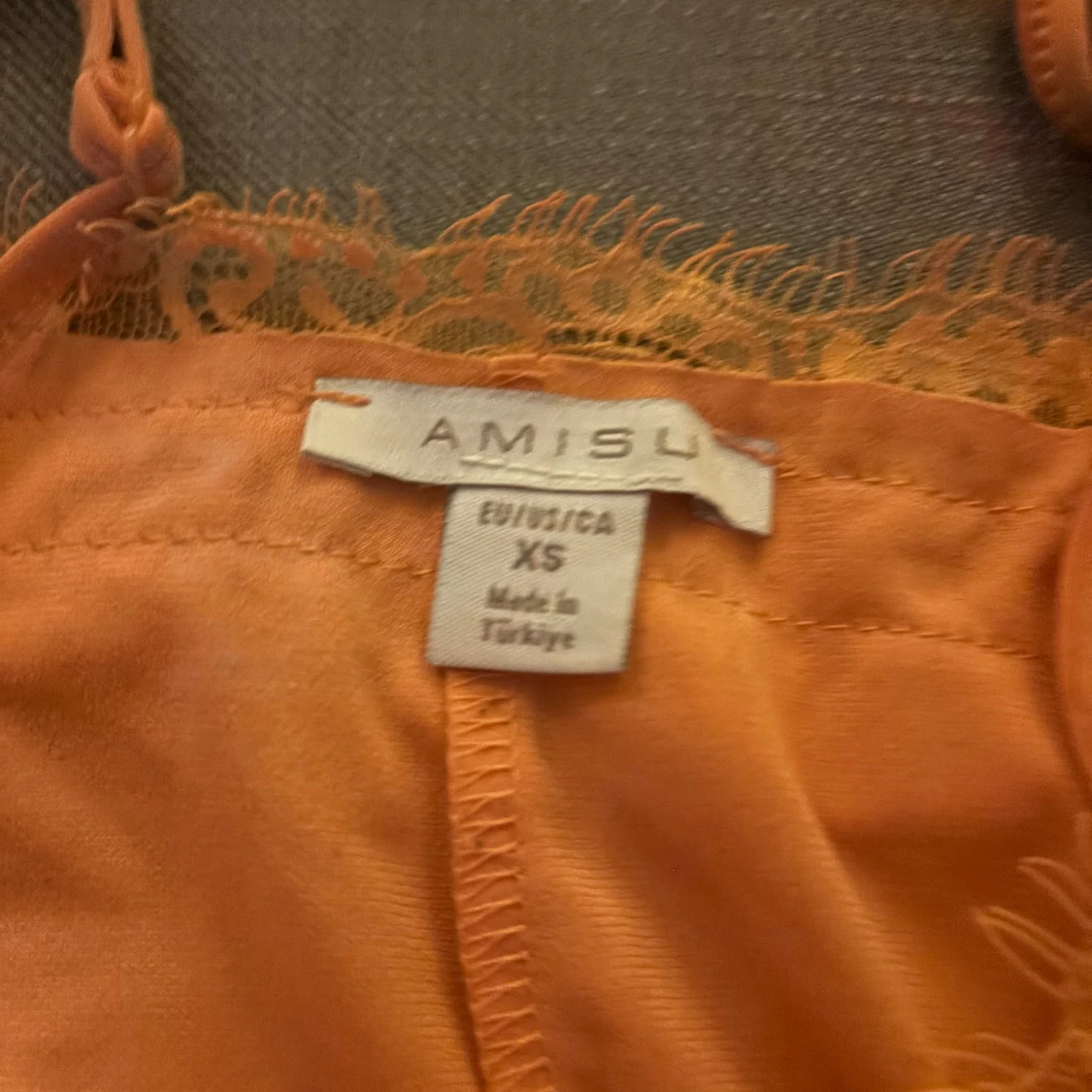 Orange linnetopp från Amisu - 1