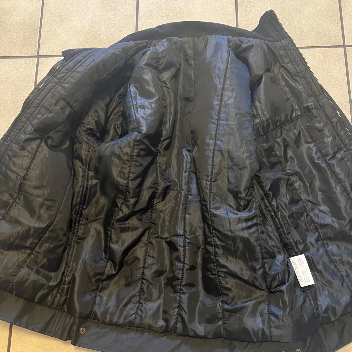 Svart jacka från Bluewear - 4